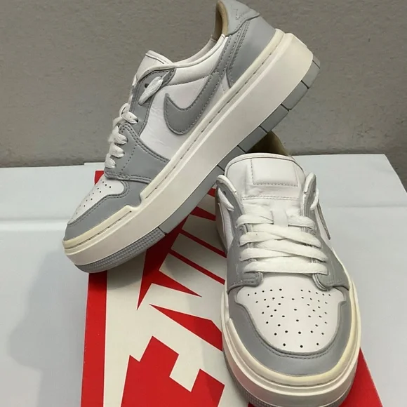 Size US 6.5 / EUR 37.5 NIKE AIR JORDAN 1 ELEVATE LOW DH7004-100 - Picture 3 of 9